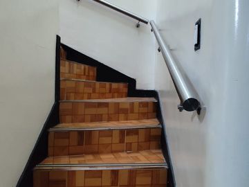 Venta casa esquinera. La Merced. Norte de Cali.