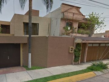 VENTA DE CASA CALLE HOLANDA LOS LAURELES ZAMORA DE HIDALGO MICHOACAN