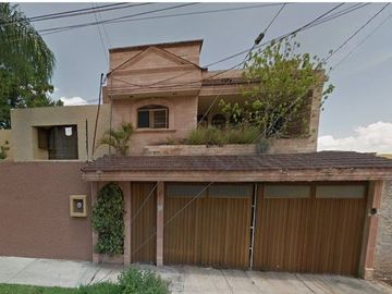VENTA DE CASA CALLE HOLANDA LOS LAURELES ZAMORA DE HIDALGO MICHOACAN