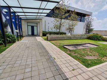 EDIFICIO CORPORATIVO EN VENTA EN METEPEC