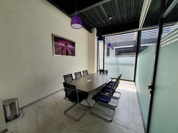 EDIFICIO CORPORATIVO EN VENTA EN METEPEC