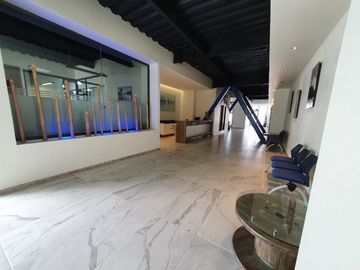 EDIFICIO CORPORATIVO EN VENTA EN METEPEC