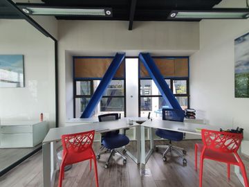 EDIFICIO CORPORATIVO EN VENTA EN METEPEC