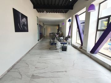EDIFICIO CORPORATIVO EN VENTA EN METEPEC