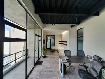 EDIFICIO CORPORATIVO EN VENTA EN METEPEC