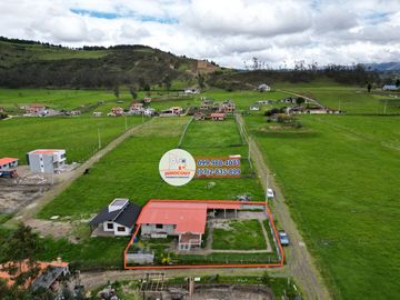 CHALET DE VENTA, AMOBLADO, Sector Trankapamba C1451