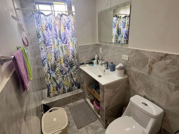 CHALET DE VENTA, AMOBLADO, Sector Trankapamba C1451