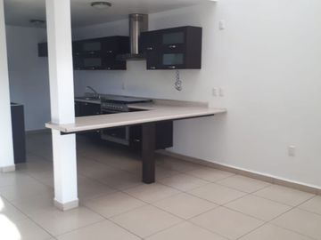 CASA EN VENTA FRACCIONAMIENTO PORTON CAÑADA ZONA NORTE