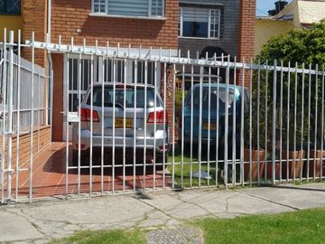 VENDO CASA EN ZIPAQUIRÁ LAS VILLAS 190 M²