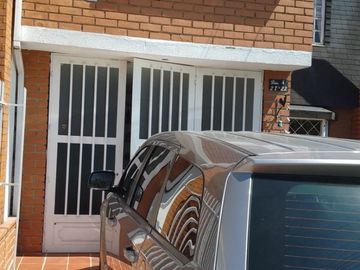 VENDO CASA EN ZIPAQUIRÁ LAS VILLAS 190 M²