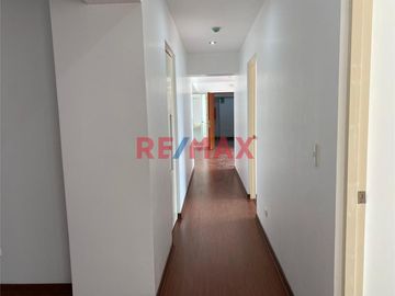 Alquiler De Departamento San Isidro Urb. Corpac.