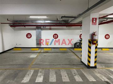 Alquiler De Departamento San Isidro Urb. Corpac.
