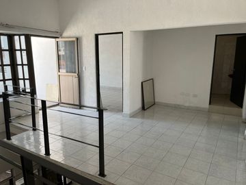 Casa en Venta Remate arreglada lista para Escriturar
