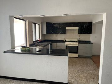 Casa en Venta Remate arreglada lista para Escriturar