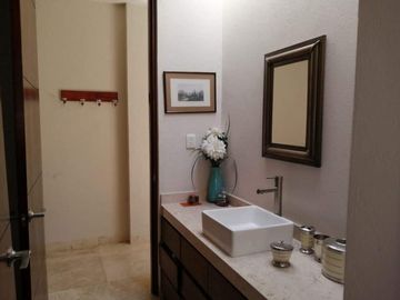 VENTA DE CASA EN BALVANERA GOLF POLO & COUNTRY CLUB QUERETARO FRENTE FAIRWAY