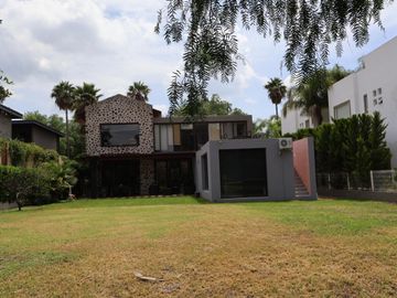 VENTA DE CASA EN BALVANERA GOLF POLO & COUNTRY CLUB QUERETARO FRENTE FAIRWAY