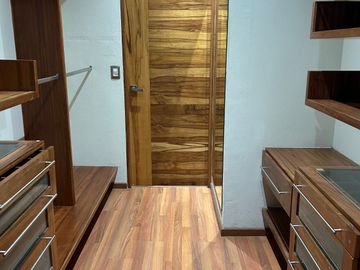 Casa en Venta en Arauca 1 Zona Real Zapopan