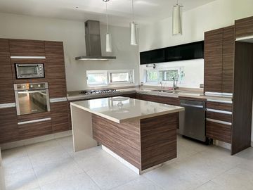 Casa en Venta en Arauca 1 Zona Real Zapopan