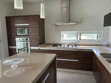Casa en Venta en Arauca 1 Zona Real Zapopan
