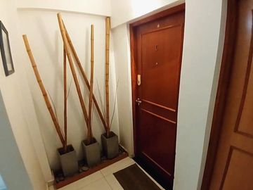 Departamento 3 Dorm., 3 Baños, Amplio Patio y Cochera en Barrio Lourdes