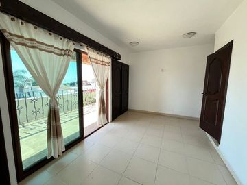 VENTA CASA ROOF GARDEN, TERRAZA Y BALCÓN EN AHUATEPEC CUERNAVACA CAS_5077 CUE/DL