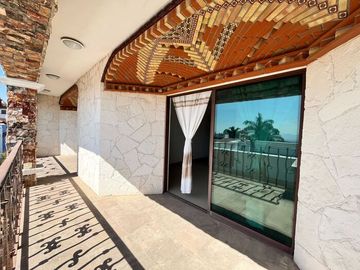 VENTA CASA ROOF GARDEN, TERRAZA Y BALCÓN EN AHUATEPEC CUERNAVACA CAS_5077 CUE/DL