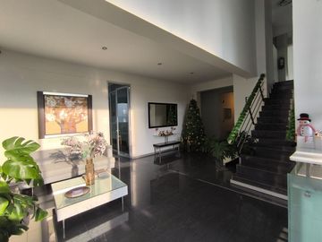 Oportunidad! Venta De Departamento En Miraflores!