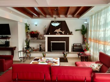 Casa estilo Californiano en Venta a 5 min del Centro de Tepotzotlán