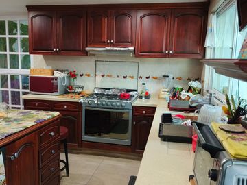 Casa estilo Californiano en Venta a 5 min del Centro de Tepotzotlán