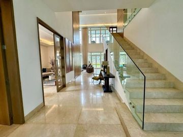En venta moderna y lujosa casa en Aires del Batan, Samborondon