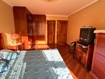Venta de amplia casa rentera - Ubicada en Totoracocha