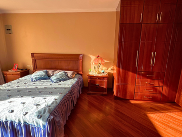 Venta de amplia casa rentera - Ubicada en Totoracocha