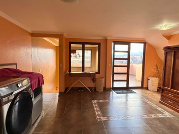 Venta de amplia casa rentera - Ubicada en Totoracocha