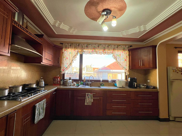 Venta de amplia casa rentera - Ubicada en Totoracocha