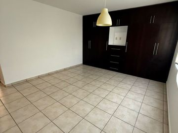 Preciosa casa en Villas de Irapuato