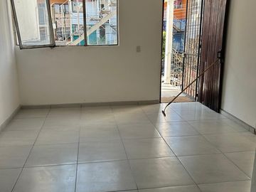 DEPARTAMENTO REMODELADO EN VENTA EN LOMAS DE MORELIA