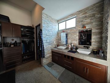 CASA EN VENTA EN PUERTA GRANDE BOSQUE ESMERALDA ATIZAPAN