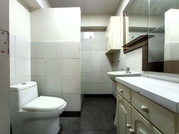 Dpto. Frente a Parque Reducto Vta. $169,000 Miraflores 3 Dormitorio 1 Cochera A.C. 130 mt.