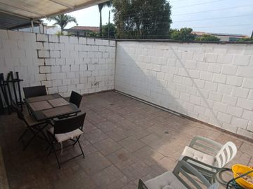 Se vende hermosa casa campestre en conjunto residencial