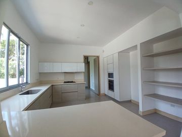 Casa Campestre en Arriendo ubicada en Cerritos