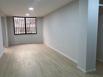 VENTA DEPARTAMENTO 2 PISO. AV. CARRION CERCA UNT