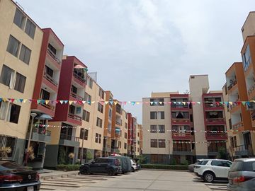 VENTA DPTO PRIMER PISO PLAZA NORTE