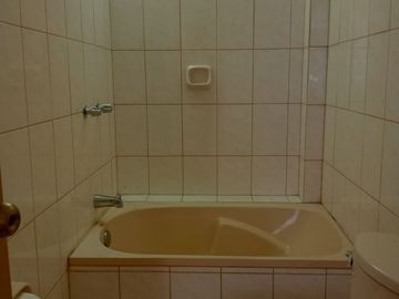 VENTA DPTO PRIMER PISO PLAZA NORTE