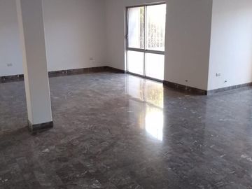 Casa en Venta en esquina en Chepevera, Monterrey, N.L.