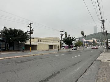 Casa en Venta en esquina en Chepevera, Monterrey, N.L.