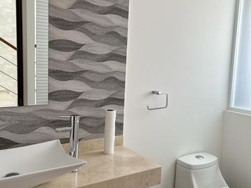 VENTA DE CASA PEDREGAL DE SHOENSTATT DISEÑO PROPIO