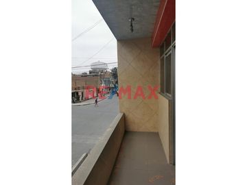 🏡 ¡Increíble Oportunidad En San Martín De Porres! 🌟 ¡Amplio Y Cómodo Departamento Con Balcón!