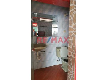 🏡 ¡Increíble Oportunidad En San Martín De Porres! 🌟 ¡Amplio Y Cómodo Departamento Con Balcón!