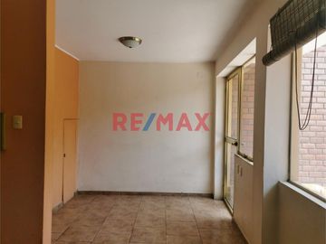 🏡 ¡Oportunidad Única! Amplia Casa Familiar En Venta, Distrito Lurigancho, Provincia Y Departamento Lima 🌟