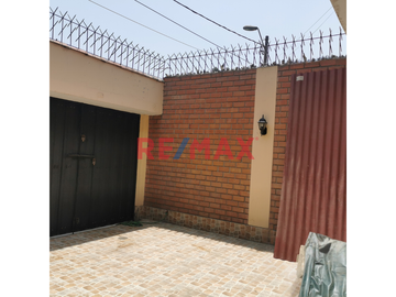 🏡 ¡Oportunidad Única! Amplia Casa Familiar En Venta, Distrito Lurigancho, Provincia Y Departamento Lima 🌟